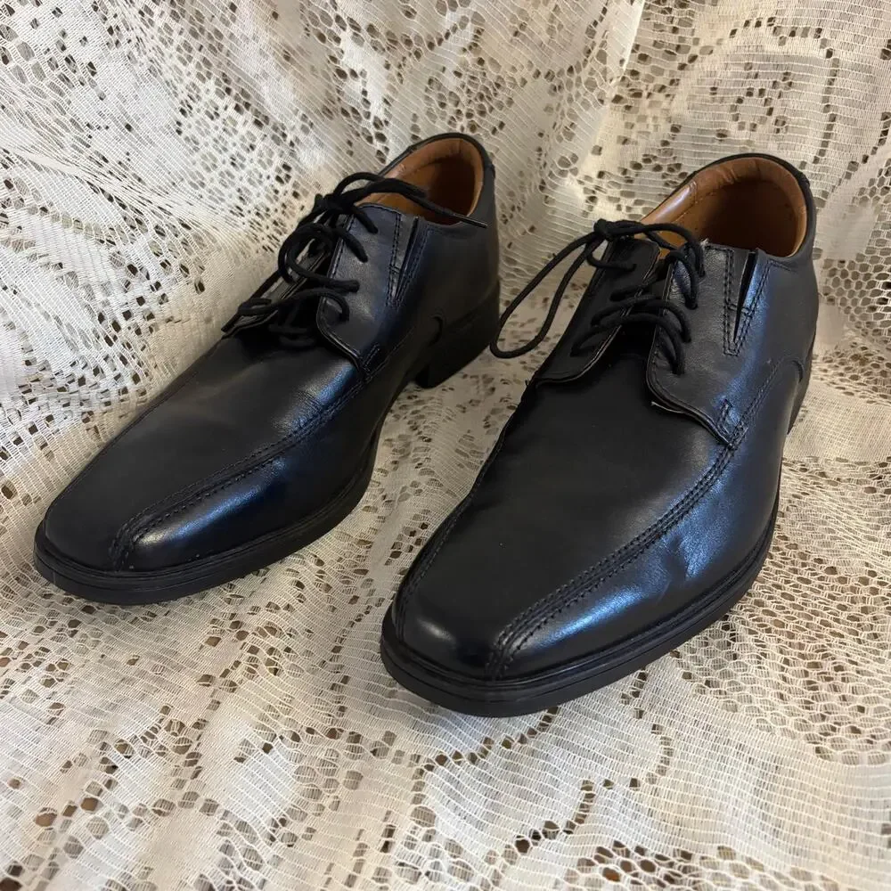 Clarks Tilden Walk Men's US 10.5 M Oxford Dress Shoes